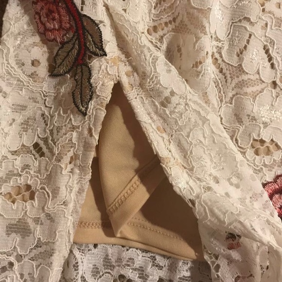 White two piece lace rose prom dress - Picture 7 of 8